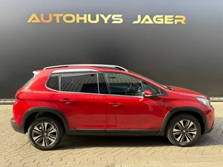 Peugeot 2008 Peugeot 2008 1.2 PureTech Allure - afbeelding nr 11