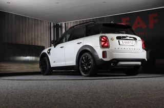 MINI Countryman Mini Mini Countryman 2.0 Cooper S E ALL4 Chili / AUT / Dig Cockpit / CC / Open Panoramadak / Leder / Navi / Led / Pdc / 18 Inch - afbeelding nr 3