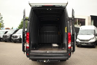 Iveco Daily Iveco Daily 35S18A8 3.0 180pk 352 L2H2 | Automaat | Navi | Camera | Adap. Cruise | Gev. Stoel | Clima | 3500kg trekgew. | Lease 663,- p/m - afbeelding nr 8