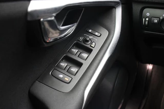 Volvo V40 Volvo V40 1.5 T2 Polar+ Automaat - Navi, Camera, Cruise, Stoelverw. - afbeelding nr 18