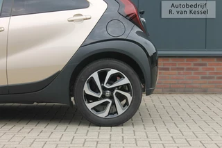Toyota Aygo Toyota Aygo X 1.0 VVT-i MT Pulse I 1 eigenaar I NL-auto - afbeelding nr 16