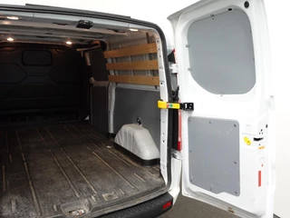 Ford Transit Custom Ford Transit Custom 130pk Automaat L2H1 Trend Navigatie Camera Apple Carplay/ Android auto Trekhaak Airco Cruise Control - afbeelding nr 39