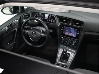 Volkswagen Golf [APPLE CARPLAY, ADAPTIVE CRUISE, SCHUIFKANTELDAK, PDC V+A, TREKHAAK, CLIMATE CONTROL, NAVIGATIE, NIEUWSTAAT] - afbeelding nr 10