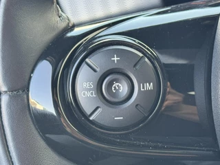 MINI Cooper Mini Mini 1.5 Cooper Chili John Cooper Works Package Cruise Control Climate control Elektrisch panorama dak Harman Kardon - afbeelding nr 6