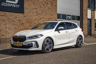 BMW 1 Serie BMW 1-serie 118i EDE Corporate Lease M Sport, Leder, Pano - afbeelding nr 2