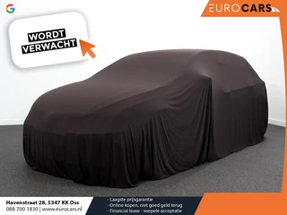 Mercedes-Benz GLC Mercedes-Benz GLC-klasse 300e 4MATIC Business Solution Luxury PHEV | Panorama dak | Trekhaak | Led | Electrische klep | Treeplanken | Night pack | Adaptive cruise control - afbeelding nr 1