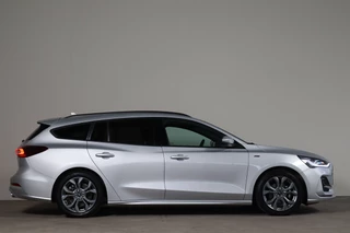 Ford Focus Ford Focus Wagon 1.0 EcoBoost Hybrid ST Line X NL-Auto!! NIEUW TYPE!! - afbeelding nr 14