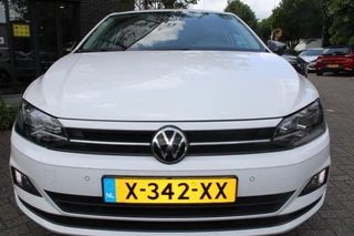 Volkswagen Polo Volkswagen Polo 1.0 Comfort line Carplay/Airco/Pdc 2x/Cruise/15