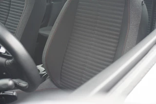 Peugeot 208 - afbeelding nr 10