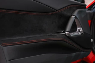 Ferrari 812 Superfast Ferrari 812 V12 Superfast|Full Carbon|Pass Display|JBL|Camera| - afbeelding nr 21