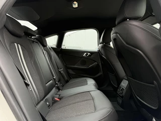 BMW 2 Serie BMW 2-serie Gran Coupé 218d Aut. Business Ed. | Navi | LMV | CarPlay | - afbeelding nr 13