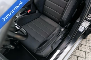 Volkswagen Golf Volkswagen Golf 2.0 TSI 4Motion R Performance Pano Akra DCC - afbeelding nr 24