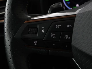 SEAT Leon SEAT Leon 1.4 e-Hybrid Limited | Panoramadak |  Camera | Adaptive cruise | Carplay | Memory | Stoel & Stuurverwarming - afbeelding nr 19