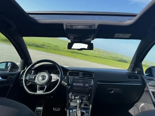 Volkswagen Golf Volkswagen Golf 2.0 TSI GTI|300PK|Pano|Adaptive cruise|Leder - afbeelding nr 30