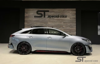 Kia ProCeed Kia ProCeed 1.6 T-GDi GT|19 Inch| Pano - afbeelding nr 2