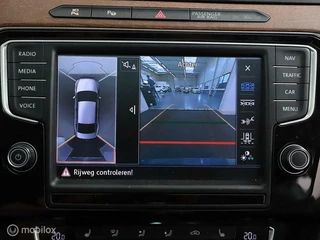 Volkswagen Passat Volkswagen Passat 1.4 TSI GTE Highline Pano LED Virtual Leer Standkachel - afbeelding nr 6