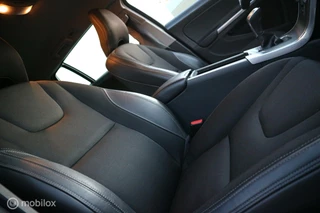Volvo V60 Volvo V60 2.0 T4 190pk Kinetic XENON/NAVIGATIE/TREKHAAK/PDC - afbeelding nr 11