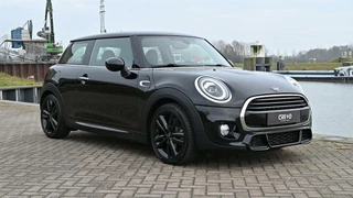 MINI Cooper MINI Cooper 1.5 | JCW Pakket | Stoelverwarming | NAP | LED | - afbeelding nr 3