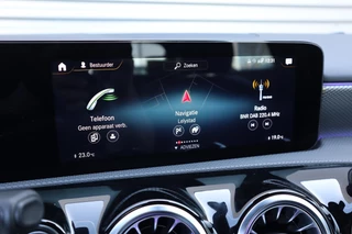 Mercedes-Benz A-Klasse Mercedes-Benz A-Klasse 250 e Luxury Sfeer verlichting / Widescreen / Camera / Carplay / - afbeelding nr 18