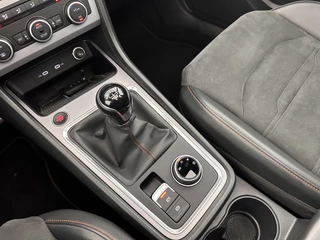 SEAT Ateca *PANO | LEATHER-MICROFIBRE | FULL-LED | MEMORY-PACK | TOP-VIEW | BEATS-AUDIO | DIGI-COCKPIT | NAVI-FULLMAP | SPORT-SEATS | DAB+ | KEYLESS | CARPLAY | ECC | HEATED-SEATS | PDC | 18''ALU* - afbeelding nr 15