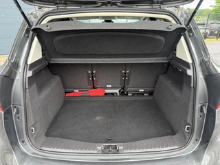Ford C-MAX Ford C-Max 1.0 Titanium Navi,Trekhaak,Clima,Cruise,PDC,Stoel+Stuur verw,125pk,6 Bak,Elek ramen,Lm velgen,APK tot 02-2026 - afbeelding nr 18