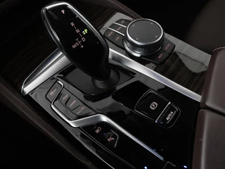 BMW 5 Serie BMW 5-serie 530e xDrive High Executive | Luxury Line |  Panoramadak | Nappaleder | Stoelventilatie | Head-Up | Carplay | Live Cockpit | Adaptive LED | Stoelverwarming | Navigatie | PHEV - afbeelding nr 21
