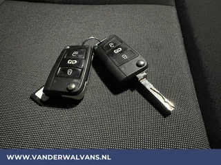 Volkswagen Crafter Volkswagen Crafter 2.0 TDI L3H2 L2H1 Euro6 Airco | Camera | Apple Carplay | Android Auto | Trekhaak Bijrijdersbank - afbeelding nr 16