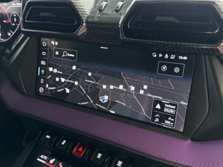 Lamborghini Urus Lamborghini Urus 4.0 V8 HYBRID SE 800 PK B&O CARBON PACK /AD PERSONAM/VIOLA MITHRAS/ PANO / MASSAGE - afbeelding nr 4