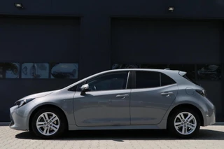 Toyota Corolla Toyota Corolla 1.8 Hybrid Business Adaptive Cruise AppleCarplay Camera LaneAssist Navi CementGrey 133000KM BJ2020 - afbeelding nr 9