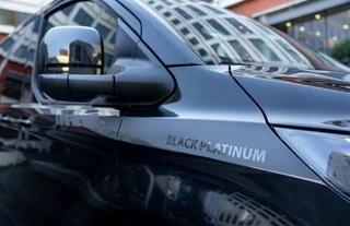 Ford Transit Custom Ford Transit Custom 320 2.5 PHEV L2H1 Black Platinum DC 233pk | Netto bijtelling 2025 vanaf 461,- per maand! | Driver Assistance Pack Ultimate | Dubbele Zijschuifdeuren | Ford Voorraad - afbeelding nr 4