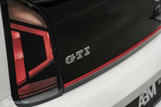 Volkswagen up! Volkswagen UP! 1.0 TSI GTI PANO BEATS CAMERA SFEER CLIMA VOL - afbeelding nr 43