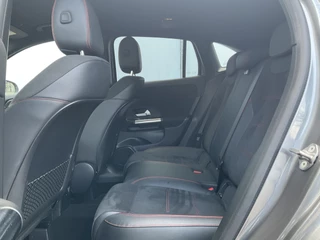 Mercedes-Benz GLA Mercedes-Benz GLA 250 e AMG-Line PHEV Carplay Cam Sfeerverl Led Voorklimatisering Uitstraling! - afbeelding nr 15