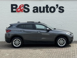 BMW X2 BMW X2 SDrive18i High Executive Led Panorama Sfeer verlichting Leder Cruise Clima - afbeelding nr 17