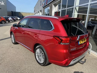 Mitsubishi Outlander Mitsubishi Outlander 2.4 PHEV Intense+ - afbeelding nr 4