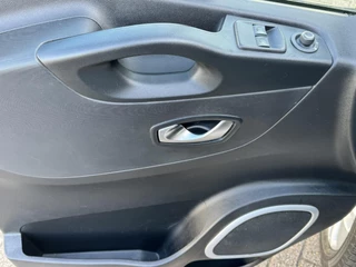 Renault Trafic Renault Trafic 2.0 dCi 145 T29 L2H1 DC Luxe Climate control Cruise control Navigatie Apple carplay - afbeelding nr 31