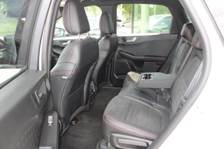 Ford Kuga Ford Kuga 2.5 PHEV ST-Line X | Winter Pack | Adaptive cruise control | Head up Display | Camera | Dodehoeksensoren | Bang&Olufsen | Elektrische achterklep - afbeelding nr 31