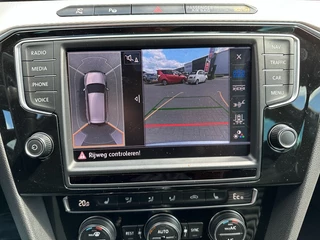 Volkswagen Passat Volkswagen Passat Variant 1.4 TSi PHEV GTE Highline Camera Leder - afbeelding nr 18