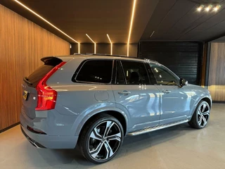 Volvo XC90 Volvo XC90 2.0 T8 Recharge AWD R-Design 7p PANO HUD 360* - afbeelding nr 18