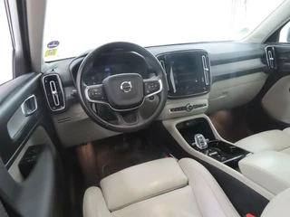 Volvo XC40 Volvo XC40 1.5 T5 Automaat-7 Recharge Inscription | Plug-in | 19 Inch | Panoramadak | Elek. stoelen | 360 graden camera | Standkachel - afbeelding nr 3