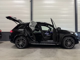 Mercedes-Benz GLE Mercedes-Benz GLE 350 e 4MATIC AMG PANO/22