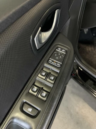 Renault Clio Renault Clio Estate 0.9 TCe Intens Clima Navi Carplay Cruise - afbeelding nr 20