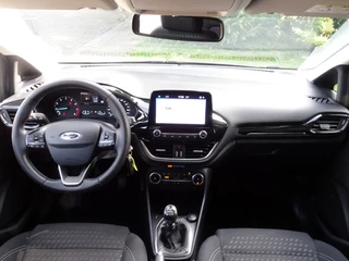 Ford Fiesta Ford Fiesta 1.0 100pk Titanium met CarPlay en Parkeersensoren - afbeelding nr 9