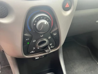 Peugeot 108 Peugeot 108 1.0 E-VTI ACTIVE Airco Navi Achteruitrijcamera Mistlampen voor Dagrijverlichting - afbeelding nr 10