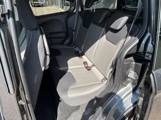 Ford Tourneo Courier Ford Tourneo Courier 1.0 Titanium 100PK Cruise Navi Camera Climate Stoelverwarming Verwarmde Voorruit Parkeersensoren Privacy Glass *Compleet* - afbeelding nr 14