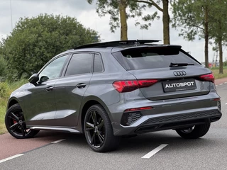 Audi A3 Audi A3 Sportback 40 TFSI e S-Line Matrix B&O HUD Sfeerverl - afbeelding nr 3