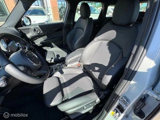 MINI Countryman Countryman 2.0  PHEV  Automaat 224 pk All4 Cooper SE  Business Edition Navigatie ,  Camera Achter , Parkeerhulp , Velgen , lederen bekelding met verwarming , Lage km stand 6.045 km ! - afbeelding nr 23