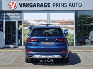 BMW X5 BMW X5 xDrive45e High Executive |PANO|PHYTONICBLAU|HUD|H/K|360CAM|ORIG.NL|TREKHAAK 2845 - afbeelding nr 24