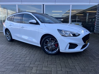 Ford Focus Wagon 1.0 EcoBoost Hybrid ST Line X Business