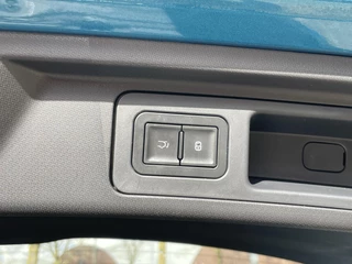 BYD ATTO 3 BYD Atto 3 Design COMPLETE AUTO | RIJKLAAR INCL. FABR. GARANTIE T/M 2028 | AANDRIJFLIJN EN ACCU ZELFS T/M 2030 - afbeelding nr 9