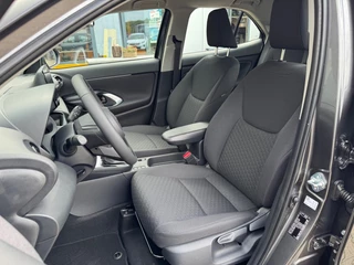 Toyota Yaris Cross Toyota Yaris Cross 1.5 Hybrid Comfort - Nieuw! - camera - stoel/stoelverwarming - afbeelding nr 26